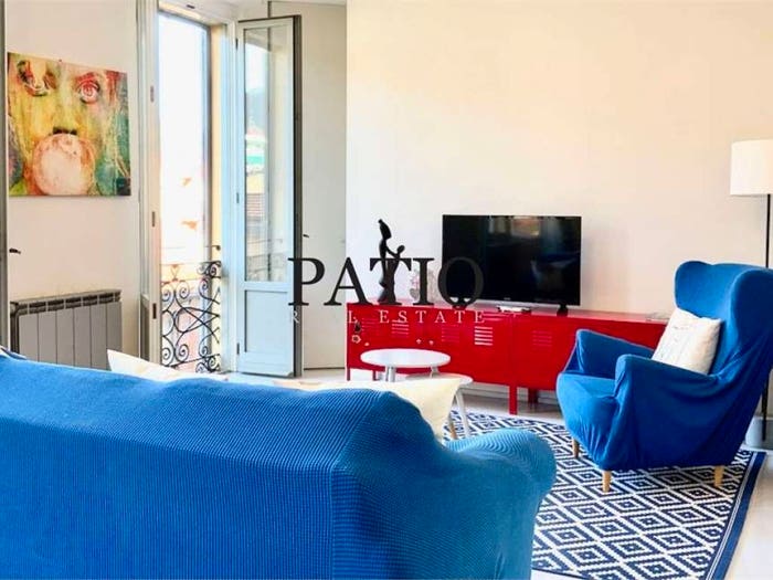 Appartamento quadrilocale in vendita in via Milano, Borghi, Como