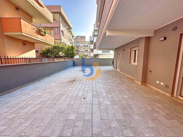 Appartamento trilocale in vendita in Viale Italia, Centro, Ladispoli