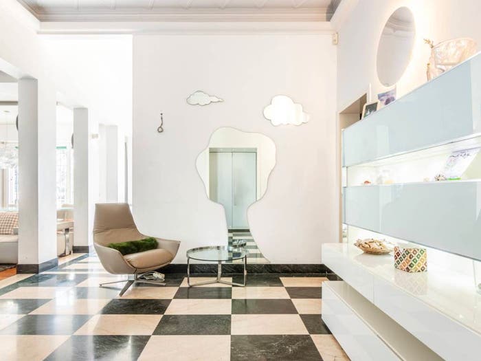 Appartamento quadrilocale in vendita in Via Luigi Cadorna, Centro, Carugo
