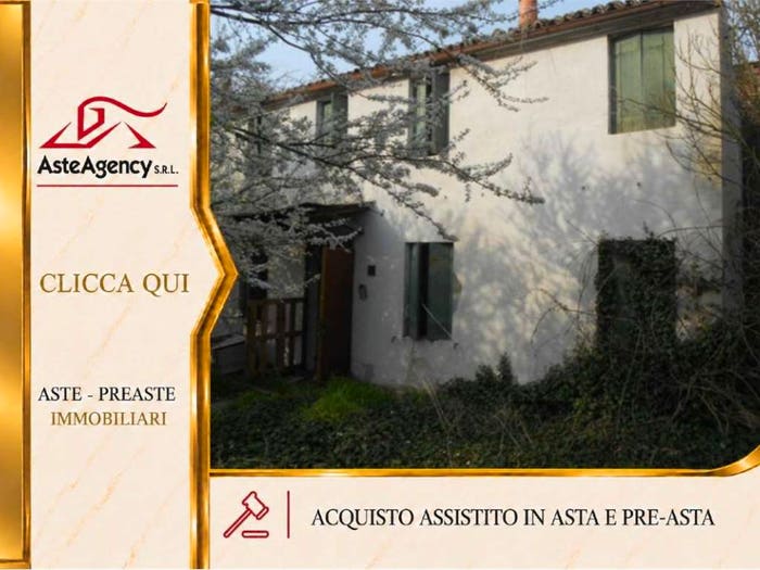 Appartamento con 5 locali in vendita in Via Argine Po Passo, Centro, Villanova Marchesana