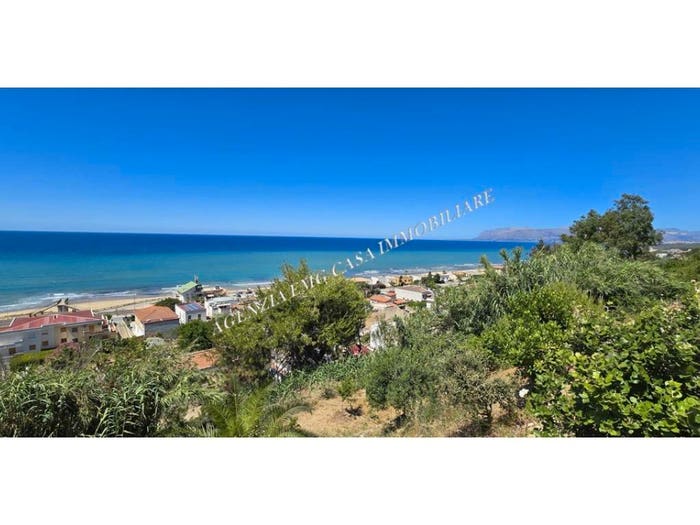 Appartamento quadrilocale in vendita in Via Ponte dei Ricchi, Alcamo Marina, Alcamo