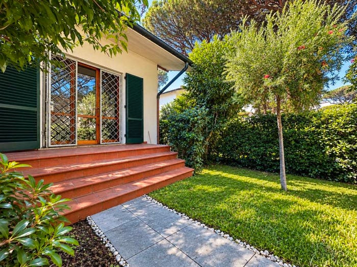 Appartamento con 5 locali in vendita in Tirrenia, Pisa