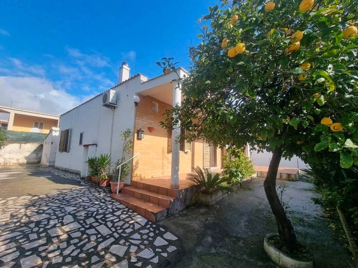 Casa con 5 locali in vendita in Via Valdambrini, Prato del Mare Perazzeta, Santa Marinella