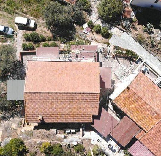 Appartamento trilocale in vendita in Via Della Spiaggia A, Campo nell'Elba