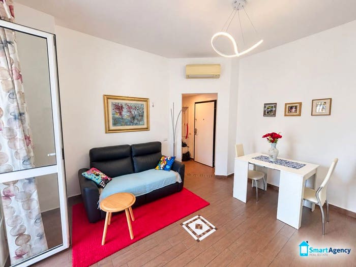 Appartamento bilocale in vendita in Via Leonardo da Vinci, Corsico