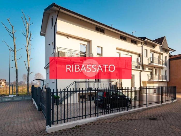 Casa con 6 locali in vendita in Via del Lupo, Centro, Caselle Torinese