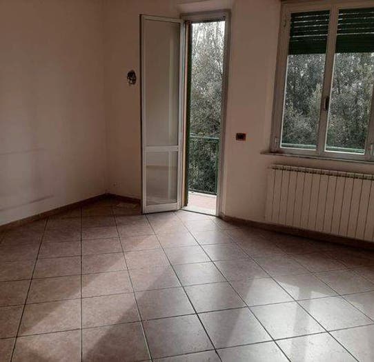Appartamento quadrilocale in vendita in Via Giuseppe Garibaldi, Tavernelle, Panicale