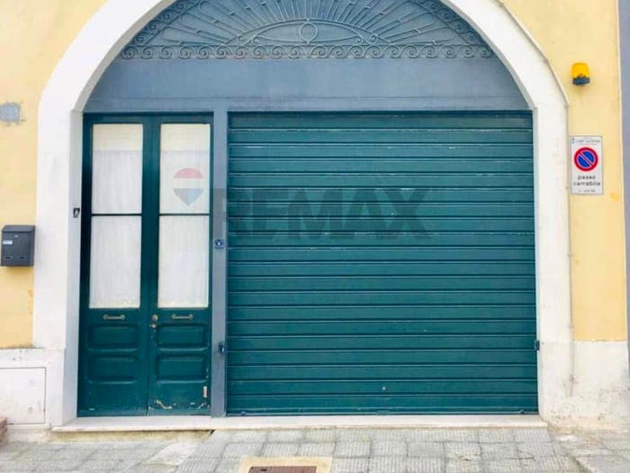 Casa trilocale in vendita in Campi Salentina