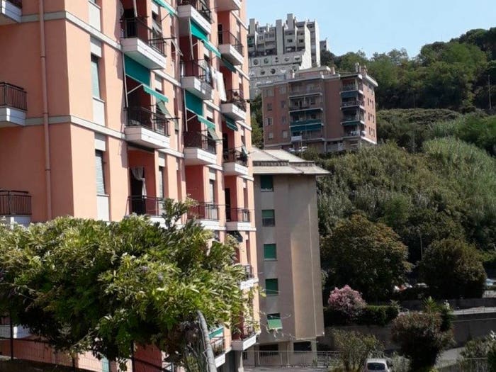 Appartamento con 5 locali in vendita in Via della Torrazza, Pra', Genova