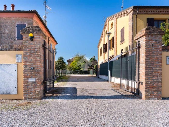 Appartamento quadrilocale in vendita in Via Provinciale, Centro, Voghiera