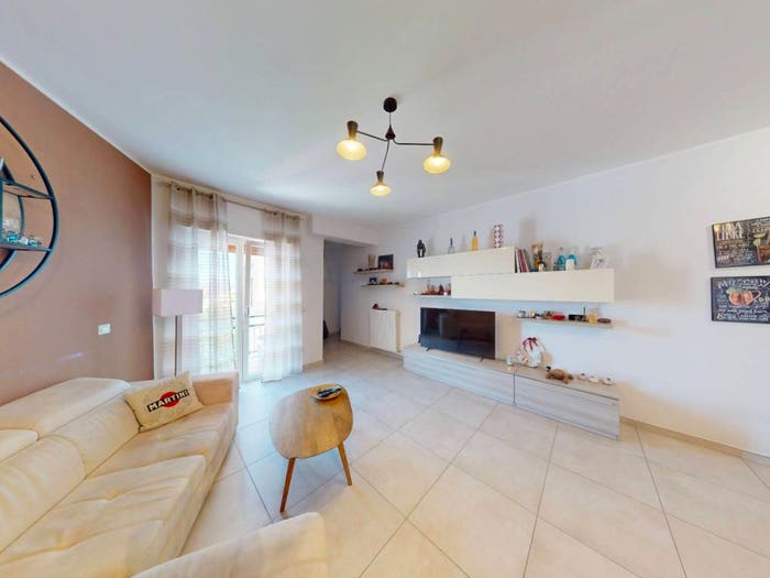 Appartamento trilocale in vendita in Via Lecce, Piazza Primavera Passariello, Pomigliano d'Arco