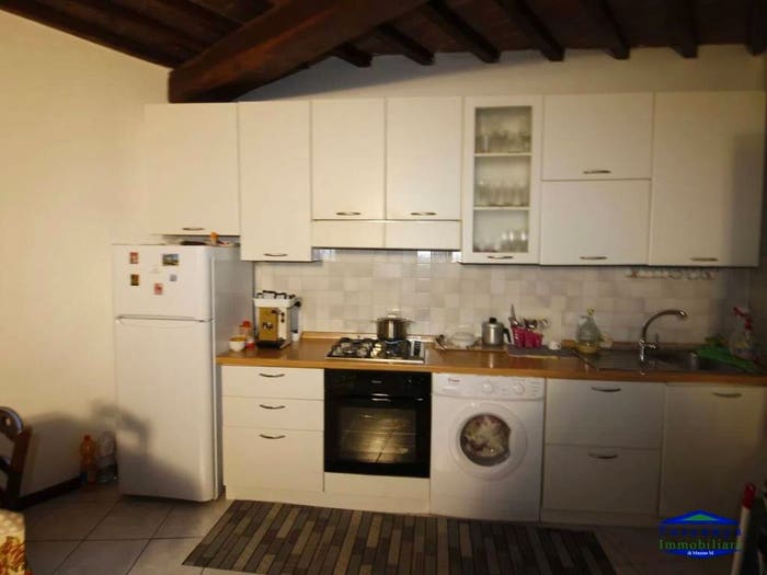 Appartamento trilocale in vendita in Colle Bassa Via Gramsci, Colle di Val d'Elsa