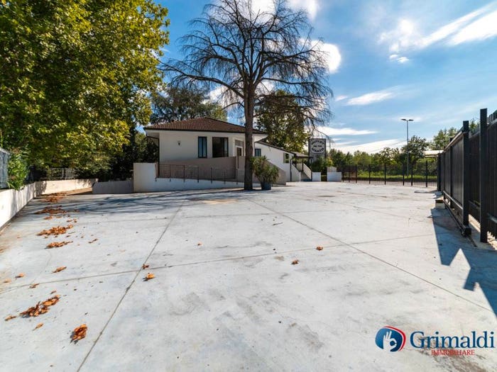 Casa con 5 locali in vendita in Via Novara, Figino, Milano