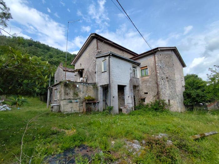 Casa trilocale in vendita in Contrada Castelli, Centro, San Giorgio a Liri
