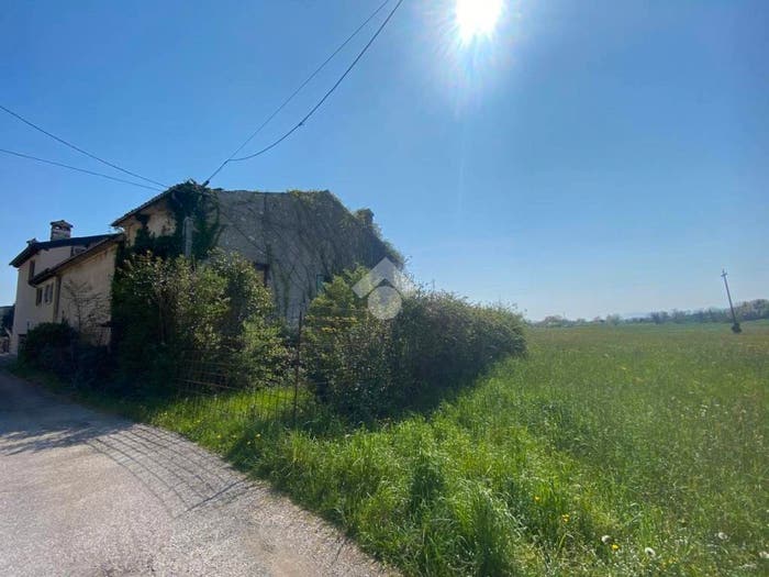 Casa monolocale in vendita in Via Europa, Centro, Santorso