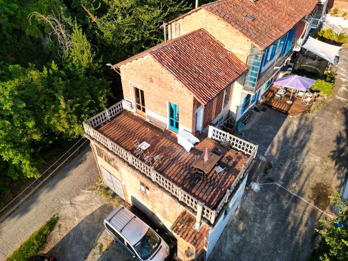 Casa con 6 locali in vendita in Via Casariglio, Centro, Cunico