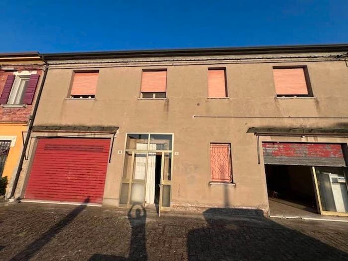 Casa con 6 locali in vendita in Via S Anna, Borgo Sant'Anna, Masi Torello