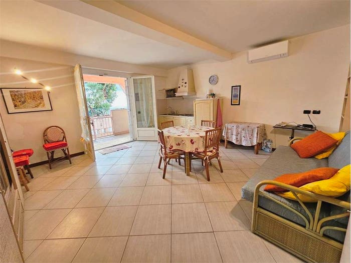 Appartamento bilocale in vendita in Via Aurelia, Cervo