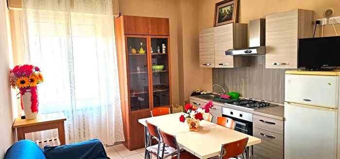Appartamento trilocale in vendita in Viale Enna, Rimini