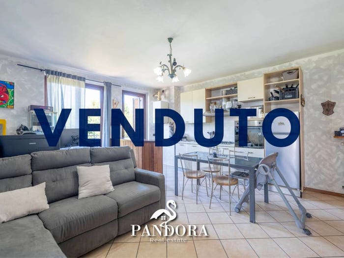 Appartamento bilocale in vendita in Via Fratelli Bronzetti, Sciarè, Gallarate