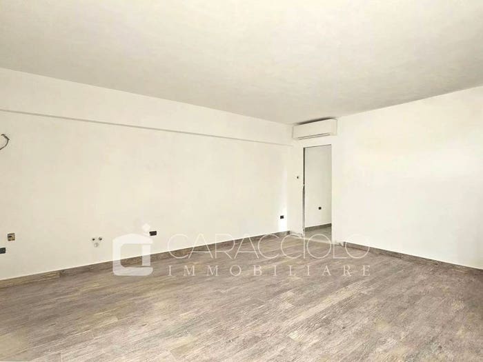 Appartamento trilocale in vendita in Santa Maria, Olbia