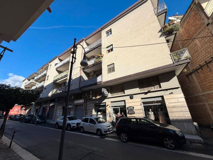 Appartamento trilocale in vendita in Via Vittoria, Siano