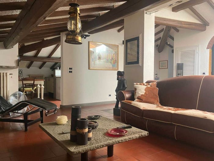 Appartamento trilocale in vendita in Beccaria Colombo, Firenze
