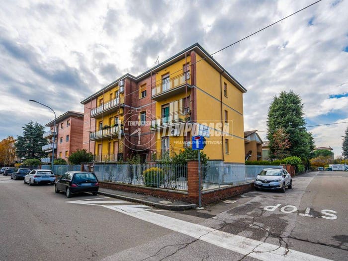Appartamento trilocale in vendita in Via Giuseppe Mazzini, Centro, Castenaso