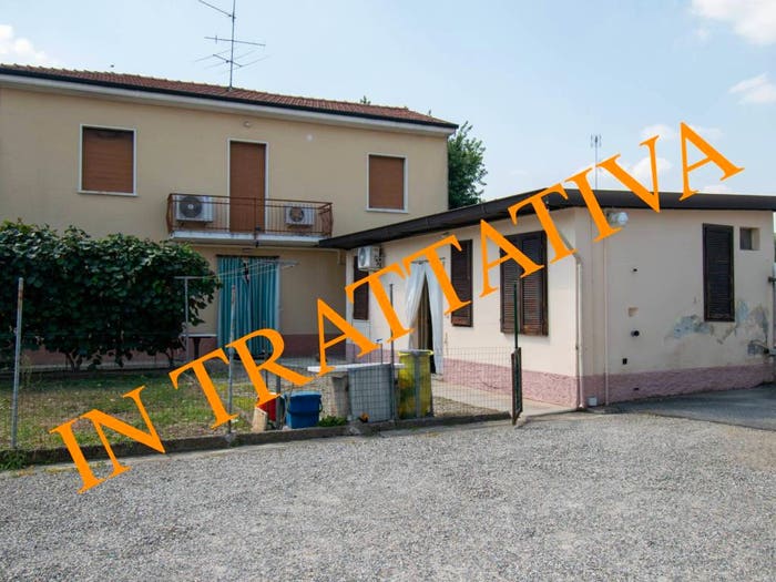 Casa con 6 locali in vendita in vicolo san paolo, Vanzaghello