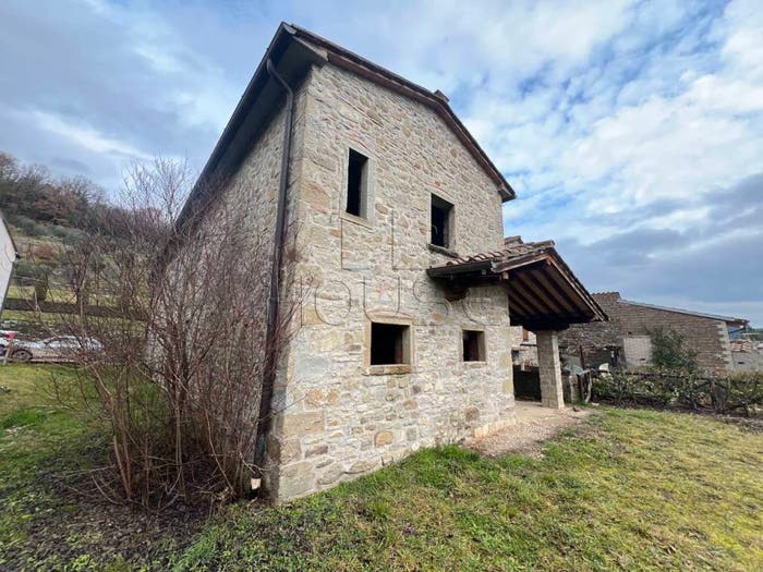 Casa con 5 locali in vendita in Via Fossatino, Ponte Alla Piera, Anghiari