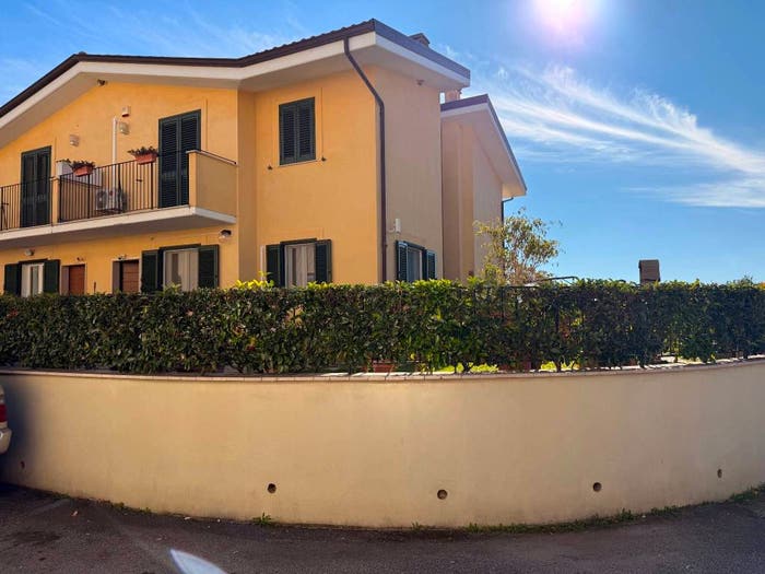 Casa trilocale in vendita in Via Maremmana, Acquaviva, Nerola