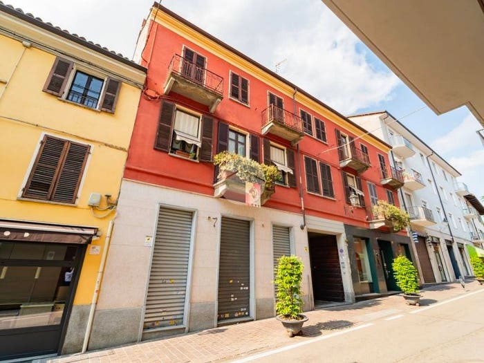 Appartamento con 5 locali in vendita in Via Pollenzo, Centro, Bra