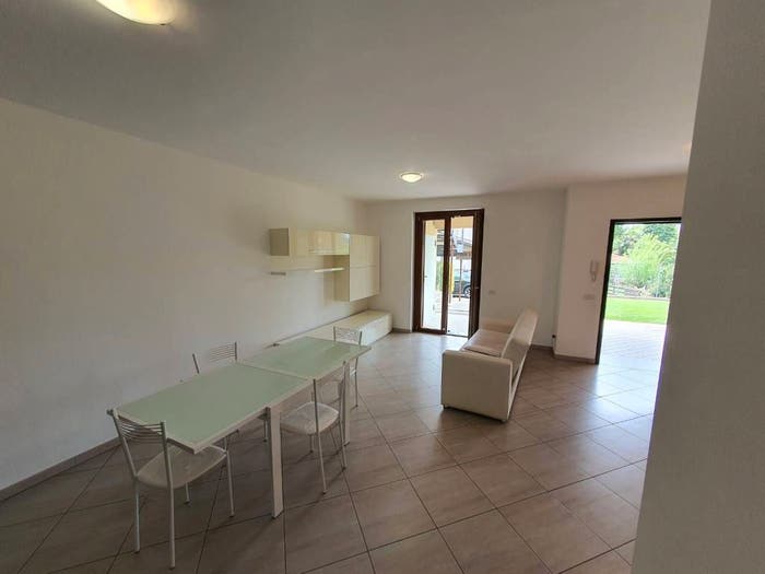 Appartamento bilocale in vendita in Via Novara, Arsago Seprio