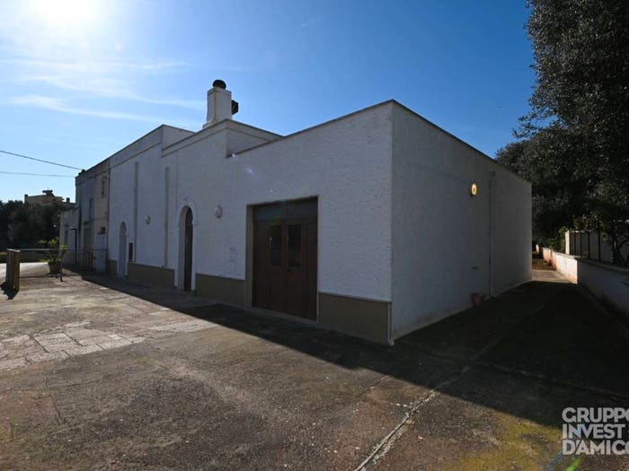 Casa con 6 locali in vendita in Via Pezze di Monsignore, Pezze di Greco Pozzo Faceto Montalbano, Fasano