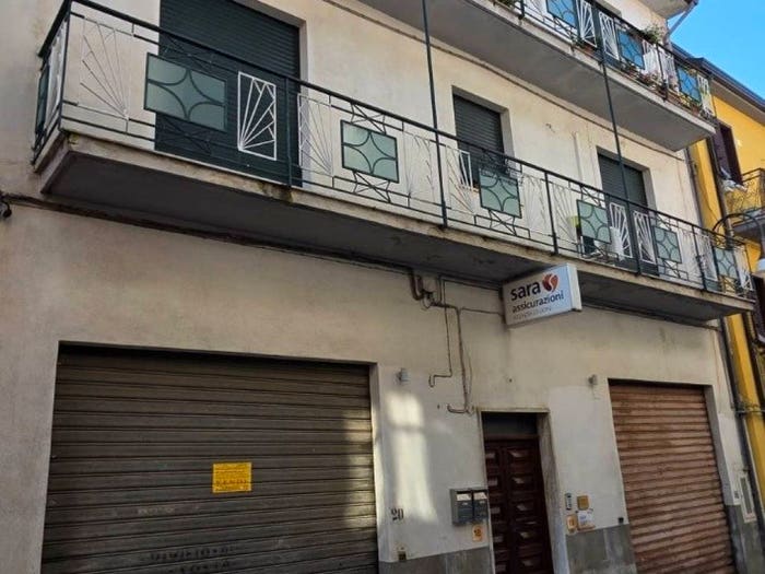 Appartamento con 5 locali in vendita in Via Alessandro Manzoni, Lioni