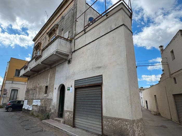 Appartamento con 5 locali in vendita in Via Filippo Bianchetti, Centro, Manduria