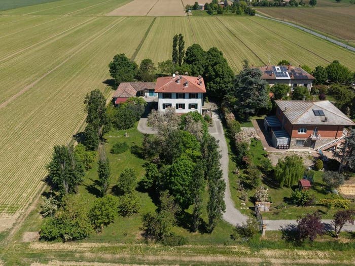 Appartamento con 5 locali in vendita in Via Santa Maria in Duno, Bentivoglio