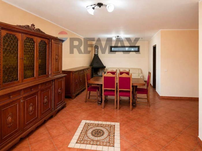 Casa con 6 locali in vendita in Via Serre, Zumpano