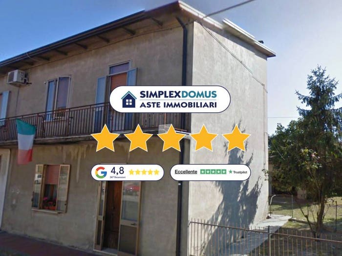 Casa con 6 locali in vendita in Via Trento, Centro, Porto Viro