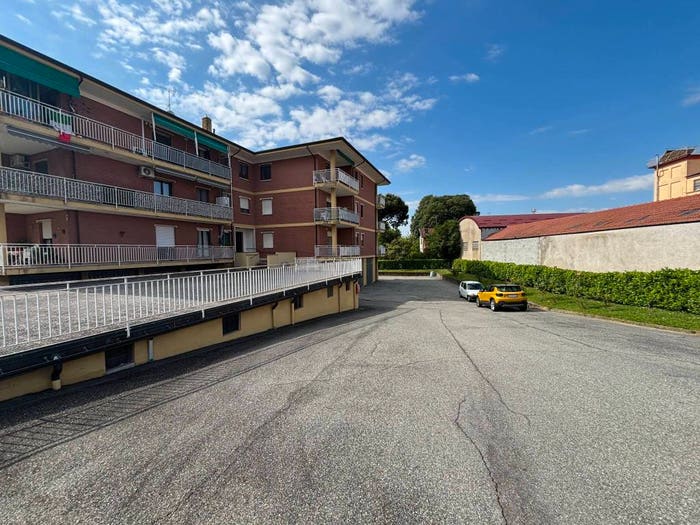 Appartamento quadrilocale in vendita in Via Macallè, Cavaglià