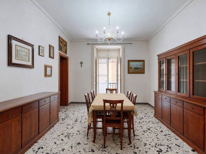 Appartamento quadrilocale in vendita in Via Bologna, Vasto, Napoli
