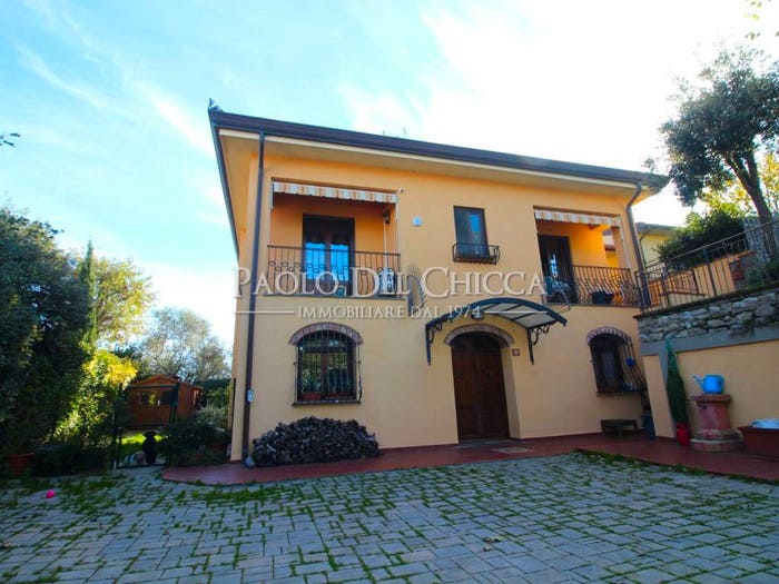 Casa con 5 locali in vendita in Via di San Martino, Collesalvetti