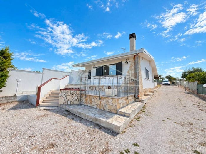 Casa trilocale in vendita in Strada Santa Lucia, Montegrosso Boschetto, Andria
