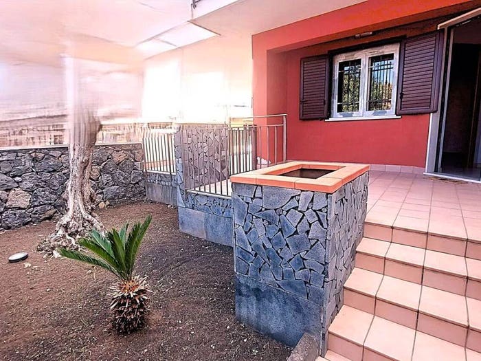Casa con 6 locali in vendita in Viale Della Gioventù SNC, Carruba San Leonardello, Giarre