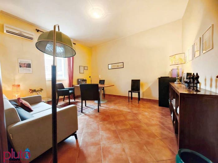 Appartamento bilocale in vendita in Via Bellinzona, Giostra, Messina