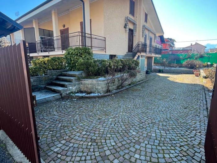 Casa con 5 locali in vendita in Via Vignolo, Santa Croce, Cervasca