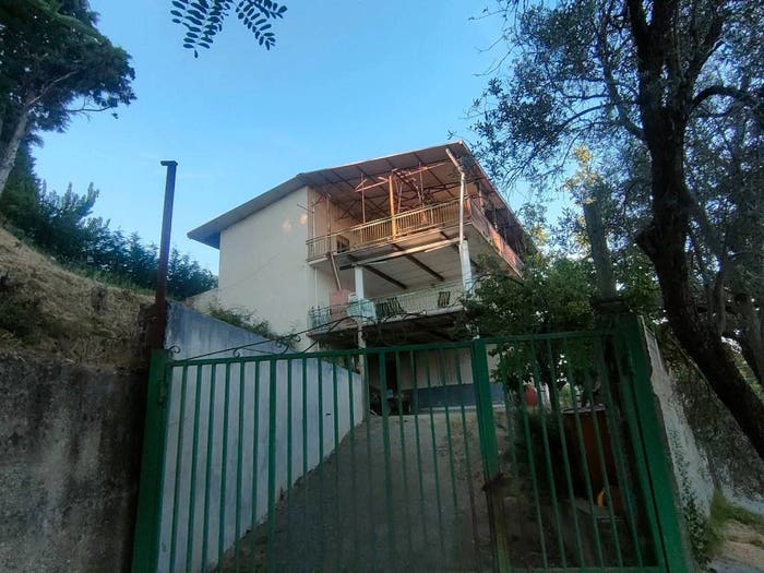 Casa con 6 locali in vendita in Strada Provinciale Reggio CalabriaTerretiGambarie, Ortì, Reggio Calabria