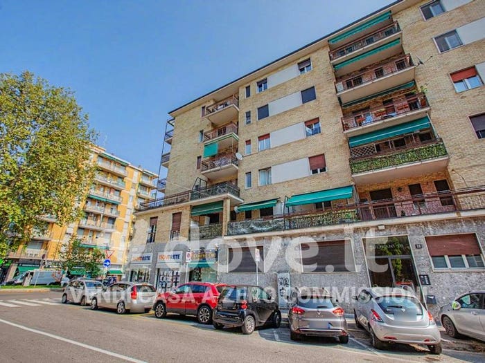 Appartamento bilocale in vendita in Via dei Tulipani, Giambellino, Milano