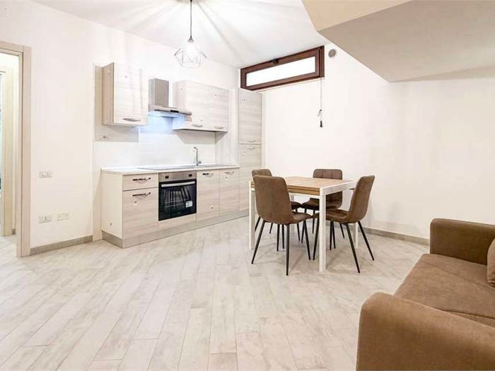 Appartamento bilocale in vendita in via Vittorio Amedeo II, Piazza Italia, Cagliari