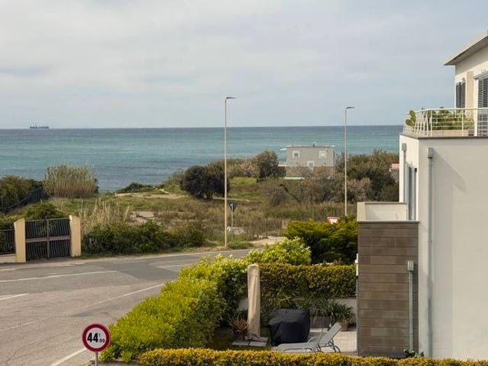 Appartamento con 5 locali in vendita in Via del Littorale, Antignano Banditella, Livorno